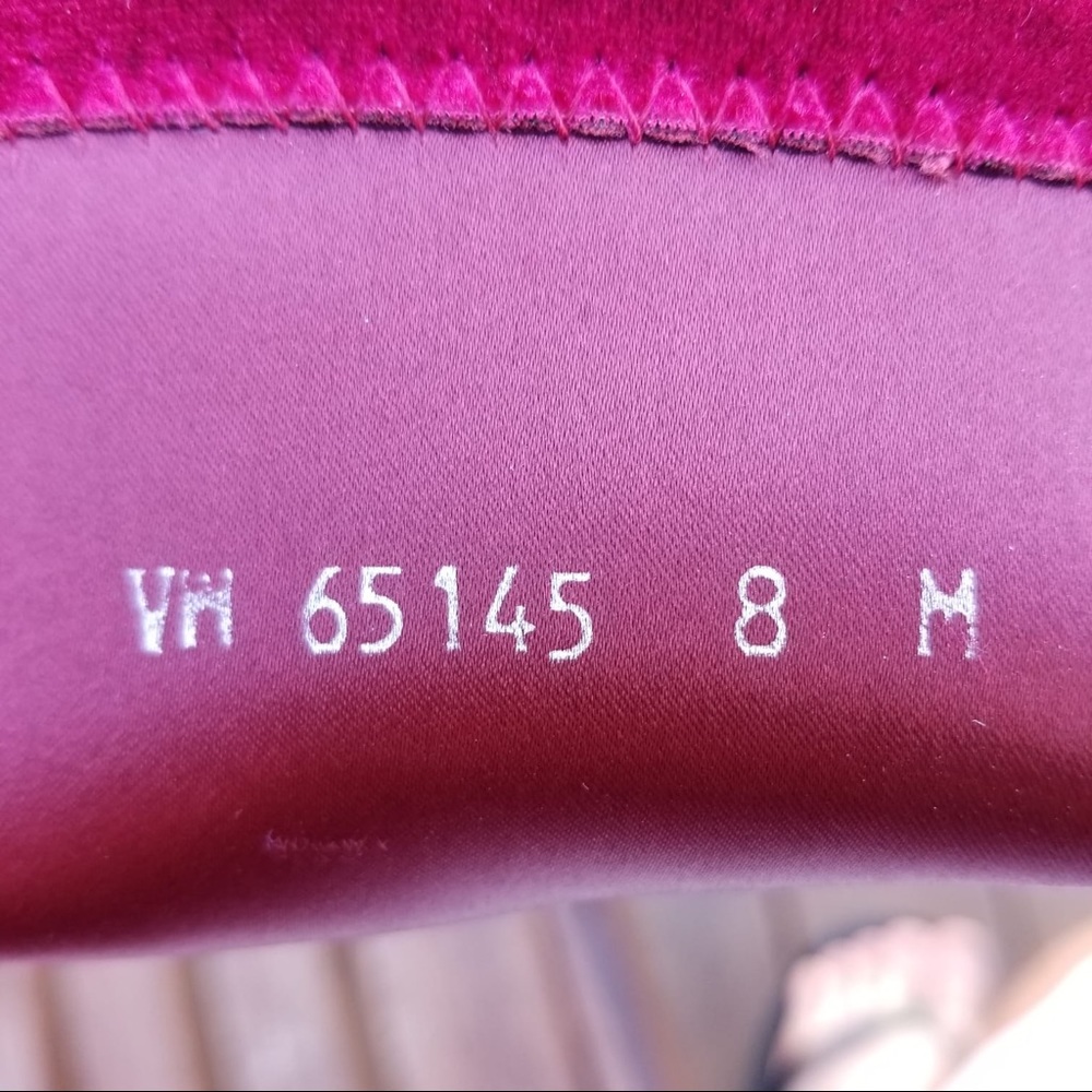 Stuart Weitzman Ruby Velvet Booties - Picture 5 of 6